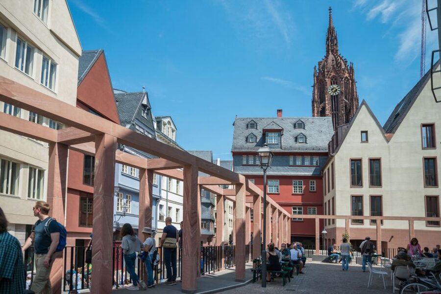 Frankfurt: Highlights and New Old Town English-Language Tour - Is $21 good value for 90 minutes?
