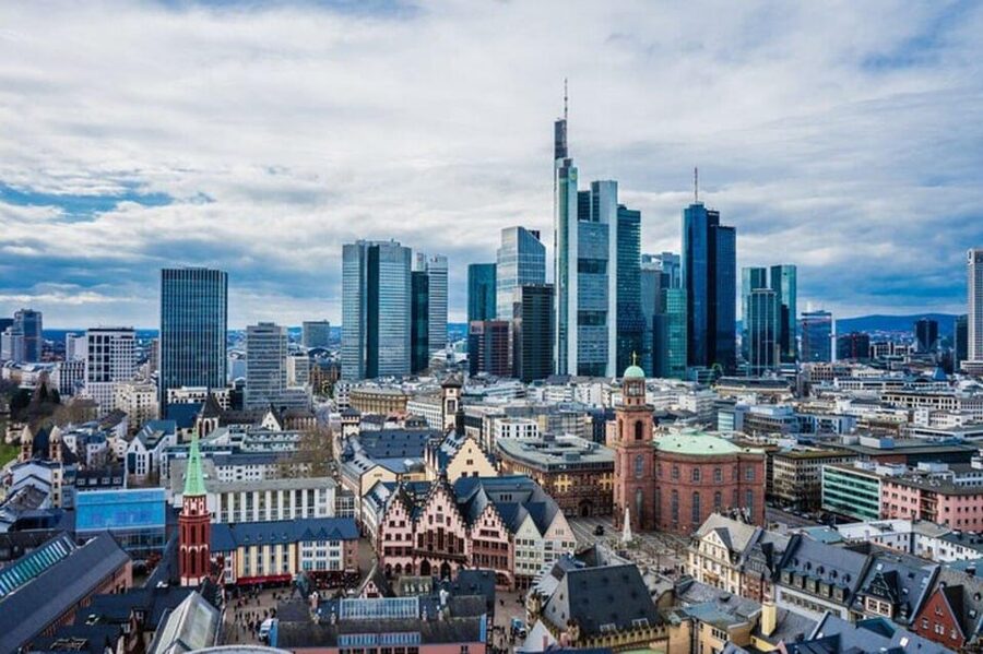 Frankfurt: Must-See Attractions Walking Tour with a Guide - The Römer, Frankfurt’s civic heart