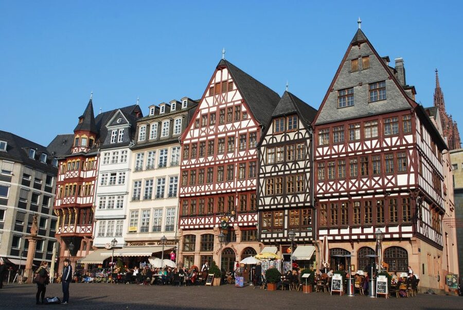 Frankfurt - Old Town Historic Walking Tour - Crossing Eiserner Steg over the Main
