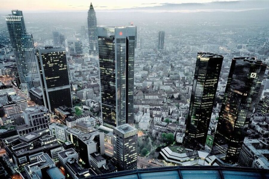 Frankfurt: Private custom tour with a local guide - Who will get the most from this Frankfurt tour?