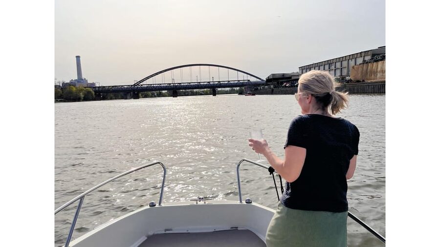 Frankfurt: Private Skyline Sightseeing Boat Tour - Who will enjoy this private cruise most