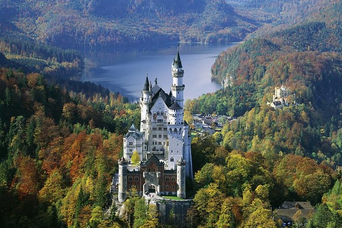 Frankfurt Super Saver: Neuschwanstein Castle and Rothenburg Day Trip - Rothenburg ob der Tauber in one quick hour