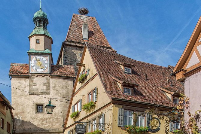 Frankfurt Super Saver: Neuschwanstein Castle and Rothenburg Day Trip - Reaching Neuschwanstein Castle