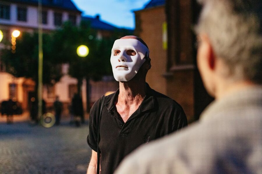 Frankfurt: "The Sandman" Nightmarish Walking Tour - Mainkai and the Museumsufer view