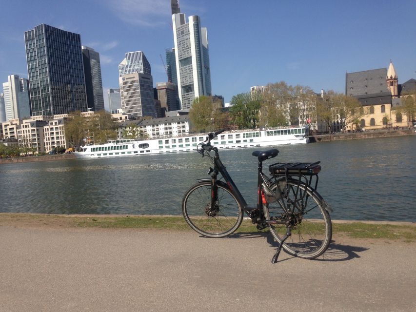 Frankfurt: Unique E-Bikes Tours - Following the Green Belt around Frankfurt