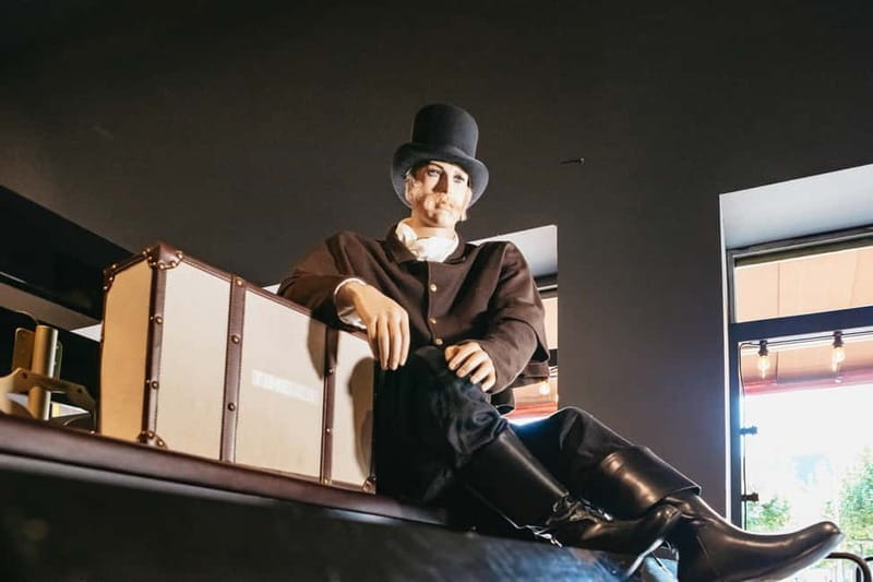 Frankfurt: Virtual Reality Time Travel Experience Ticket - The carriage ride through 1891 Frankfurt
