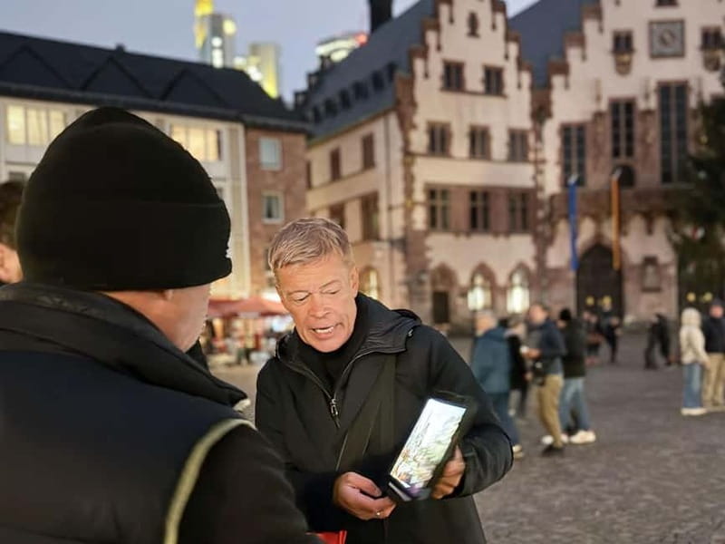 Frankfurt: Walking tour between St. Paul's Church, Main & Old Town flair in German - What the guide adds to the two-hour format