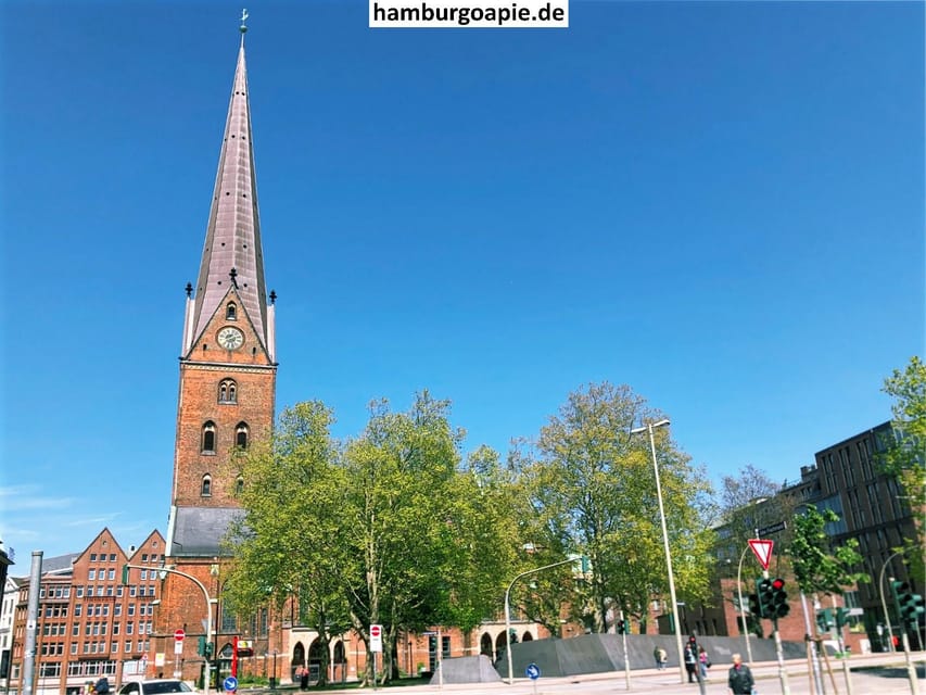 Free tour: Centro Histórico. Tú decides el precio al final - The Elbphilharmonie and old meets new