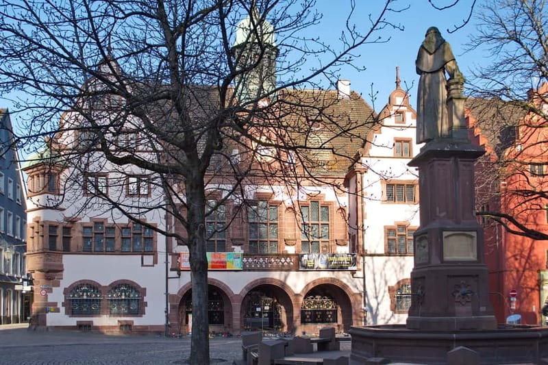 Freiburg City Tour: with visit of the Freiburg Minster - Kaiser-Joseph-Straße and the city’s everyday center