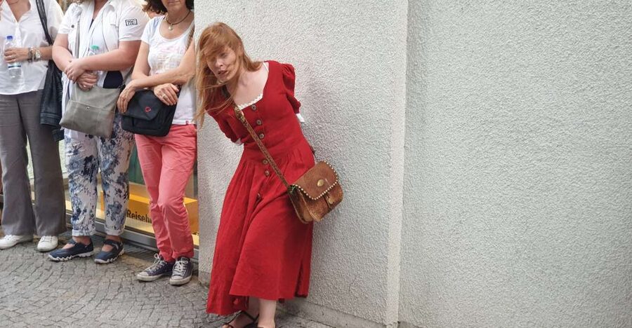 Freiburg: Guided City Tours with Actors - Freiburg’s little streams and medieval gates