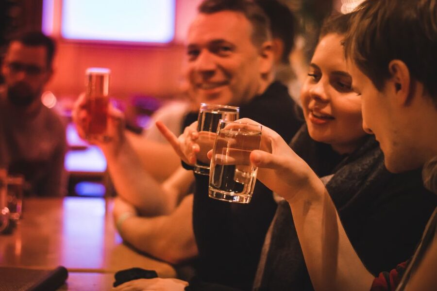 Freiburg: Guided Pub Crawl with Drinks - Smoking venues and weather planning