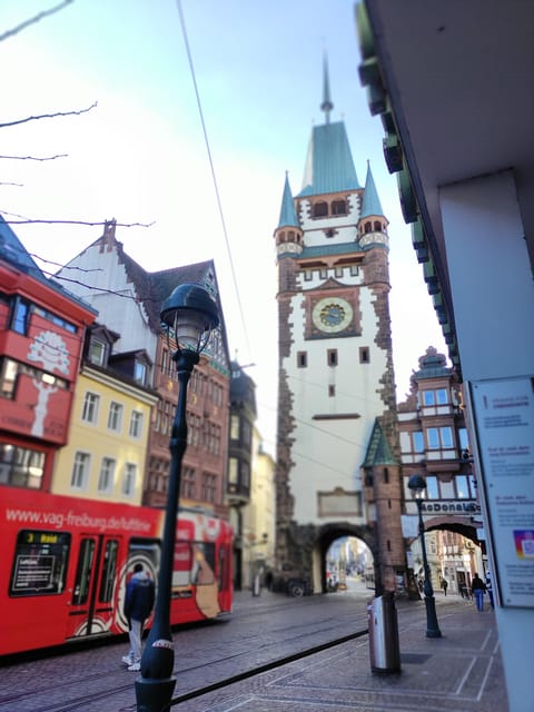 Freiburg im Breisgau: old town privat walking tour Italian - Schwabentor and the walk to Augustinerplatz