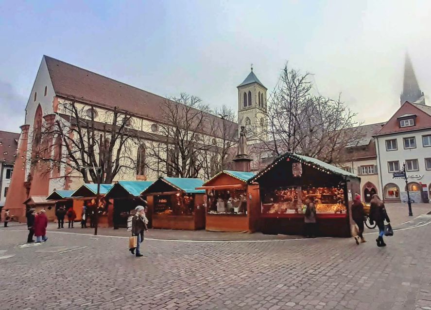Freiburg: Walking and Strolling the Historic Center - The crocodile, Wahle House, and mosaic pavements