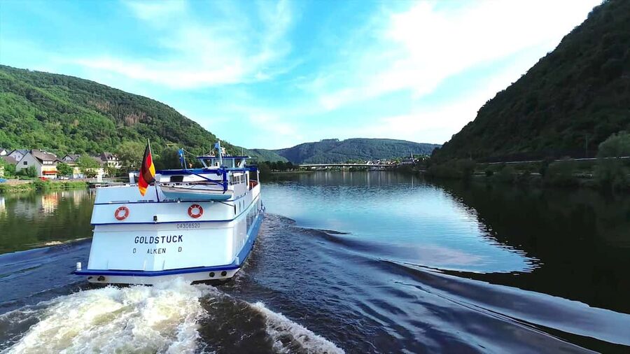 From Alken: Moselle Valley Sightseeing Cruise - Burg Thurant and the first stretch of river