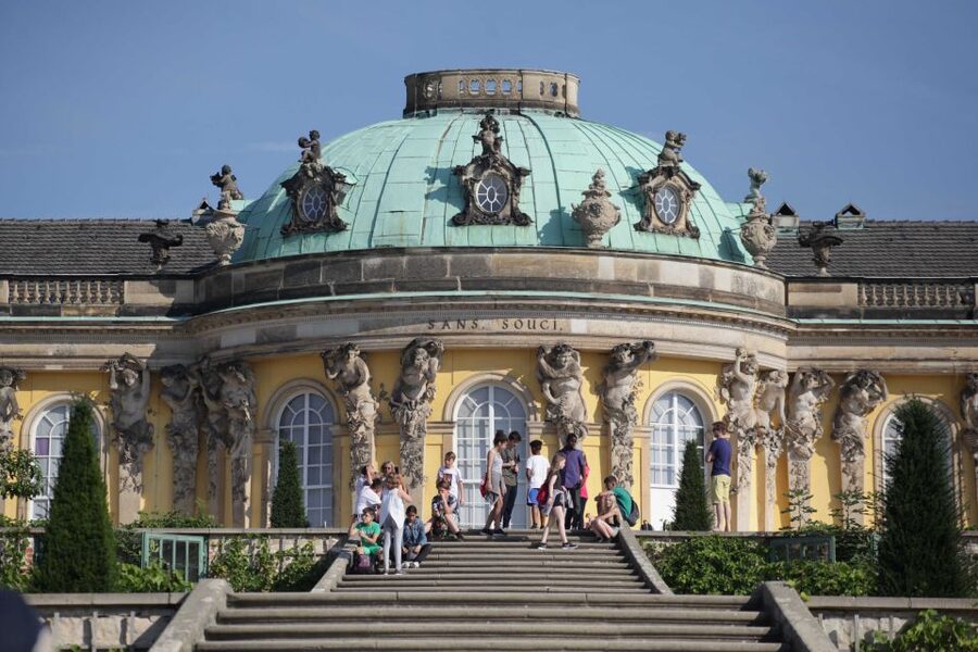 From Berlin: Potsdam Half-Day Guided Tour - Timing, pace, and the best way to use the ending