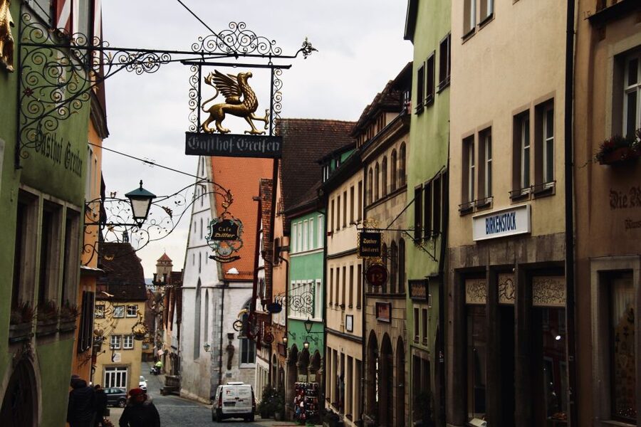 From Frankfurt: Heidelberg and Rothenburg Guided Day Trip - Heidelberg Castle and the view over the Neckar
