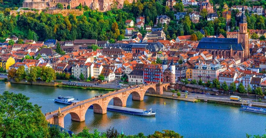 From Frankfurt: Heidelberg, Castle and Old City Guided Tour - The Frankfurt pickup and ride to Heidelberg