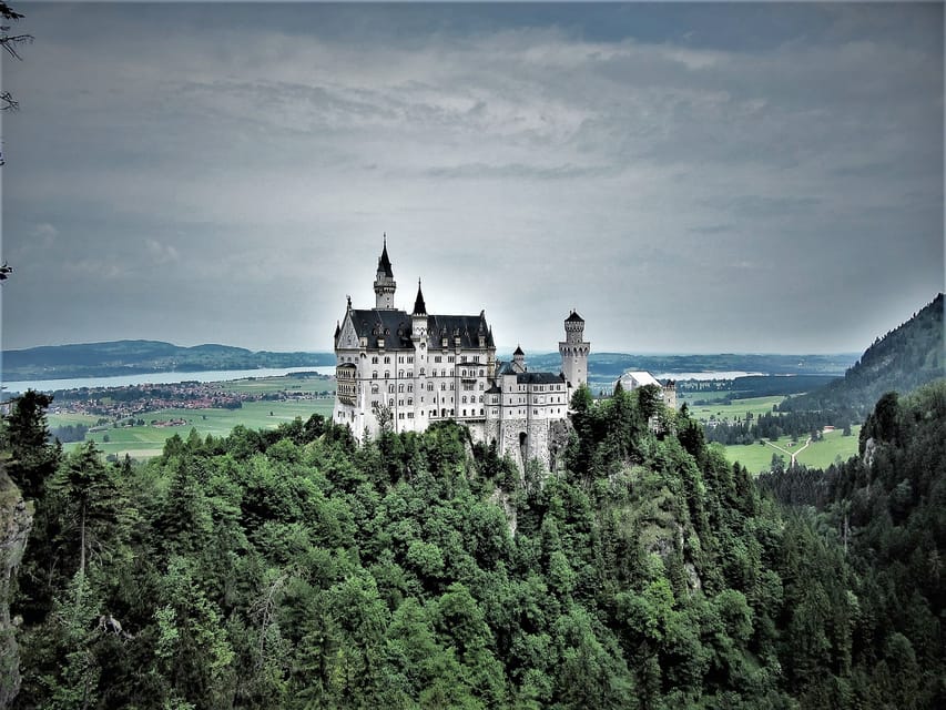 From Füssen: Neuschwanstein & Linderhof Castles Private Tour - Why this private Füssen tour works well