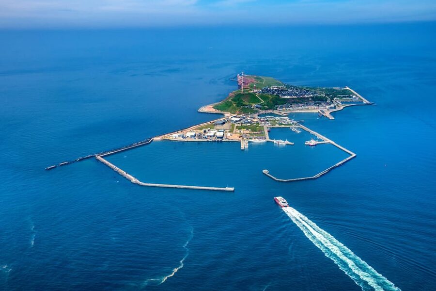From Hamburg, Brunsbüttel or Cuxhaven: Day Trip to Helgoland - Practical advice for making the day work