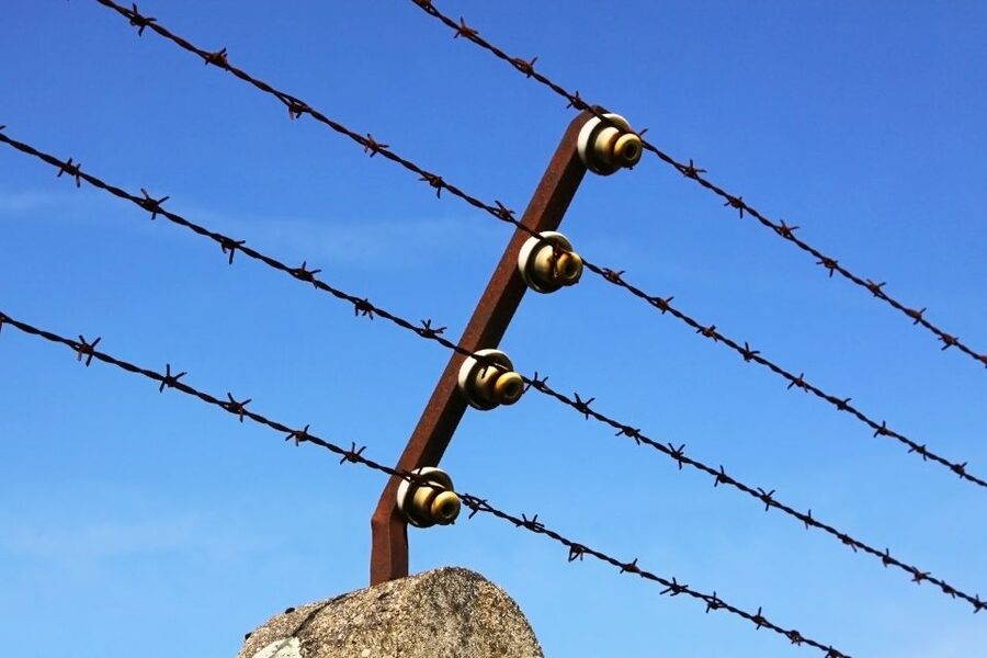 From Munich: Dachau Concentration Camp Private Tour by Car - Choosing four hours or six hours