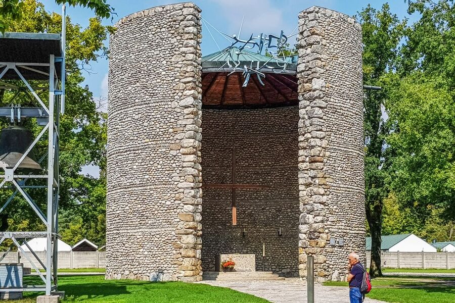 From Munich: Dachau Memorial Site Half-Day Trip - What to bring for a mostly outdoor visit