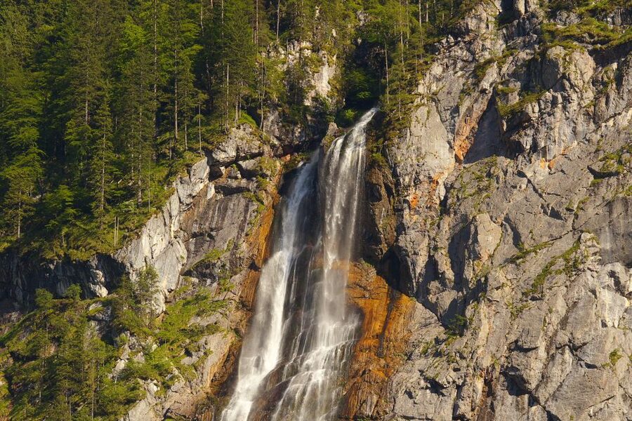 From Munich: Königsee Day Tour by Van - Berchtesgaden old town in the cooler months
