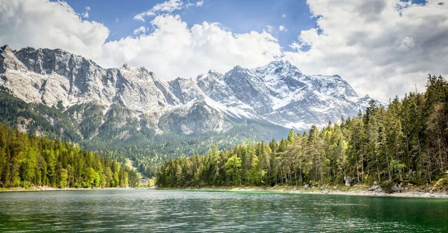 From Munich: Zugspitze Mountain Van Tour with Garmisch Town - Why this day trip works from Munich