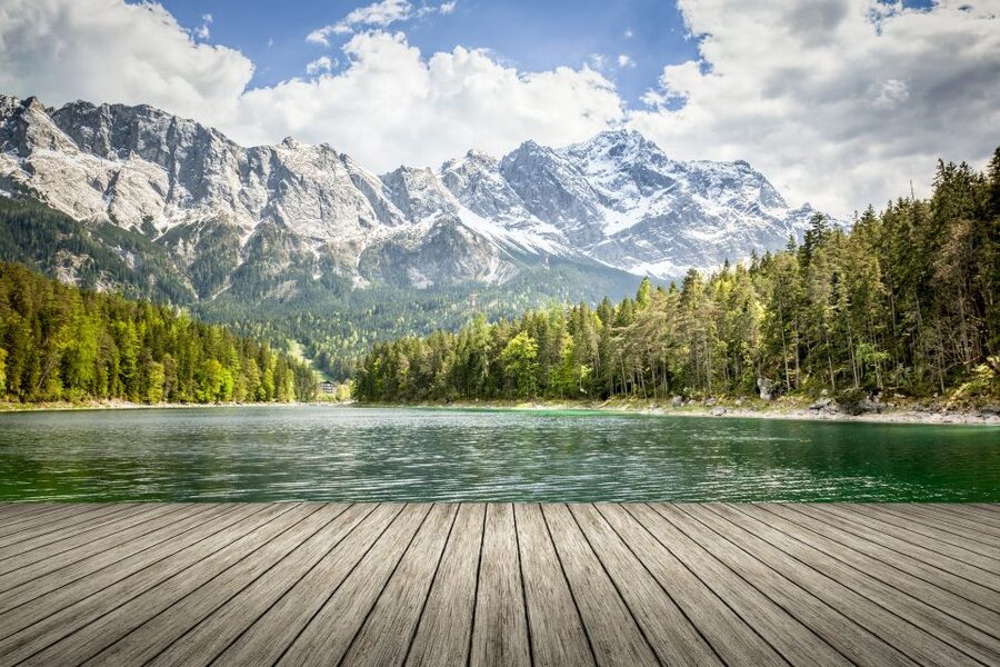 From Munich: Zugspitze Mountain Van Tour with Garmisch Town - Riding from Munich to Garmisch-Partenkirchen