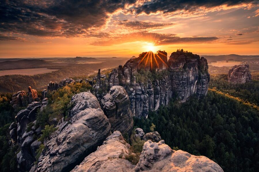 From Prague: Saxony and Bohemian Switzerland Walking Tour - Why this Prague day trip works