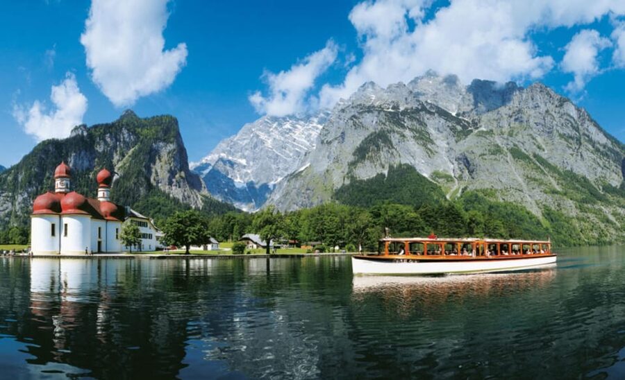 From Salzburg: Private Tour of Konigssee and Berchtesgaden - Who should book this six-hour outing?