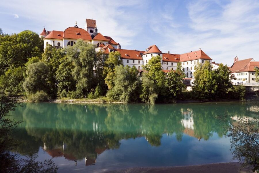 Füssen: Old Town Guided Walking Tour in German - From Roman beginnings to medieval Füssen
