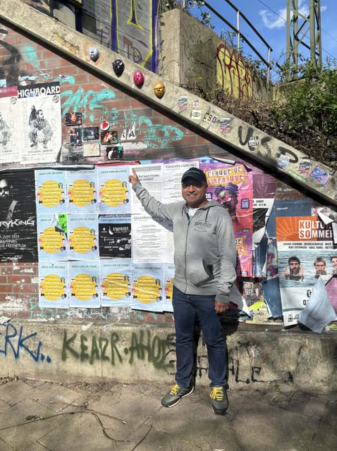German guided insider tour of Hamburg's Schanzenviertel - Red Flora and the district’s alternative side