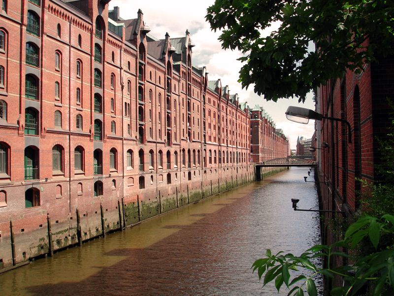 German Hamburg Historic City Center Pay-What-You-Want Tour - Medieval churches and the stories inside