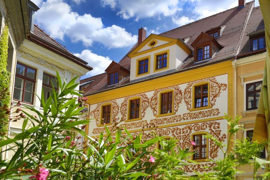 Görlitz: Old Town Guided Walking Tour - What the German-language guiding adds