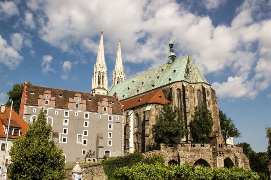 Görlitz: Scavenger Hunt Self-Guided Tour - The old town, the Dicke Turm, and Peterskirche