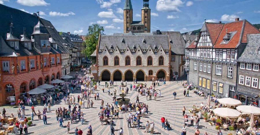 Goslar: Tausend Schritte durch die Altstadt - From half-timbered streets to imperial Goslar