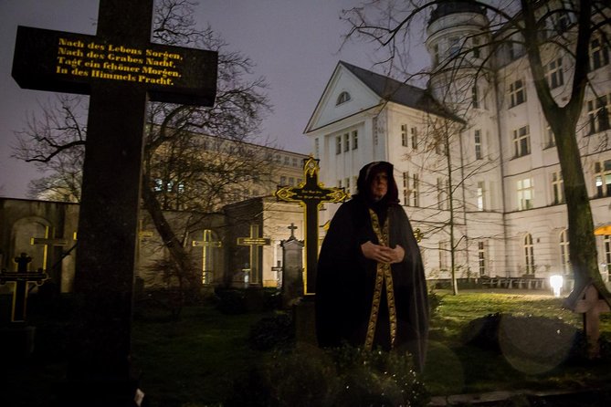 Gruseltour Berlin Haunted Ghost Walk 90-minute at Berlin Mitte city center - Nikolaiviertel, Berlin’s old town center