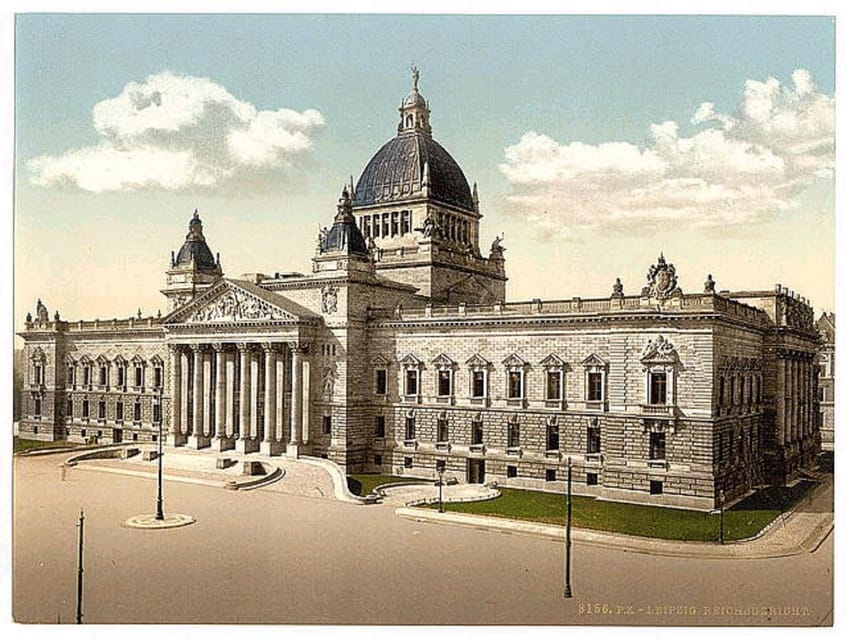 Guided tour of the Federal Administrative Court in Leipzig - What the German-speaking guide adds