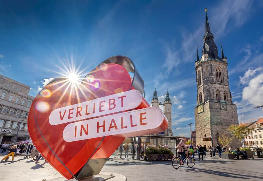 Halle (Saale) : Die Altstadt-Tour - A guide who keeps the facts moving