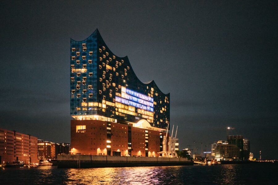 Hamburg: 1-Hour Harbor Evening Lights Cruise - Is $30 Good Value?
