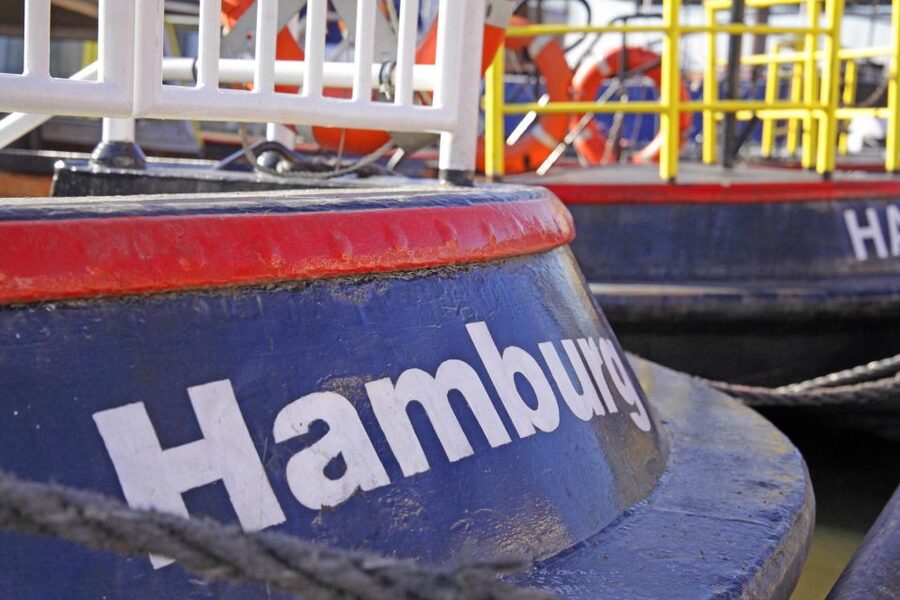 Hamburg: 2.5-Hour Discovery Tour - Boatmen’s Church and the people behind the port