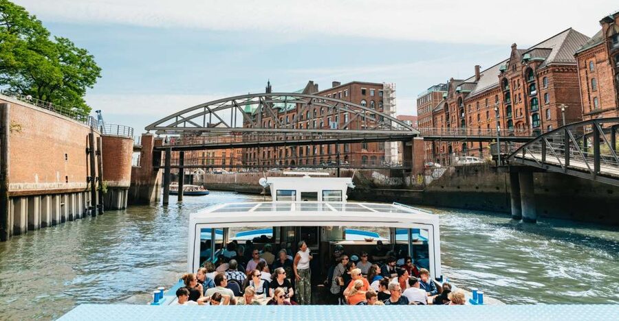 Hamburg: 2-Hour XXL Port of Hamburg Cruise Tour - Key things to know before you book