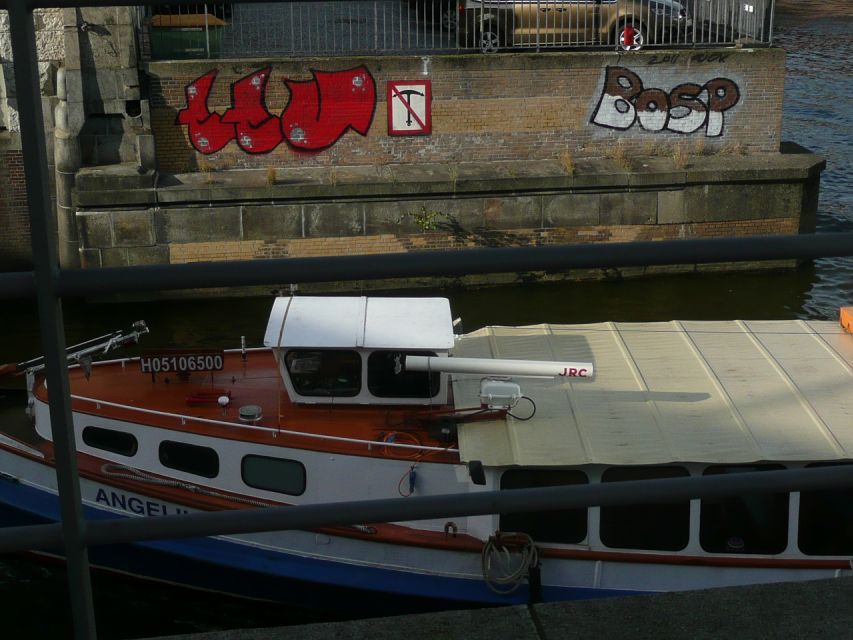 Hamburg: Bike Tour of the Speicherstadt & Old Harbor - Key points to know before you ride