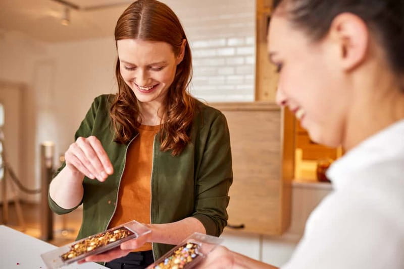Hamburg: Chocoversum Guided Tour with Tastings - A chocolate museum with something to eat
