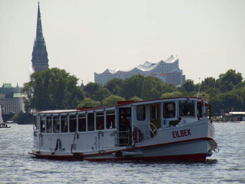 Hamburg: City Cruise on Alster Lake - Outer Alster views: hotels, consulates, and fine residences