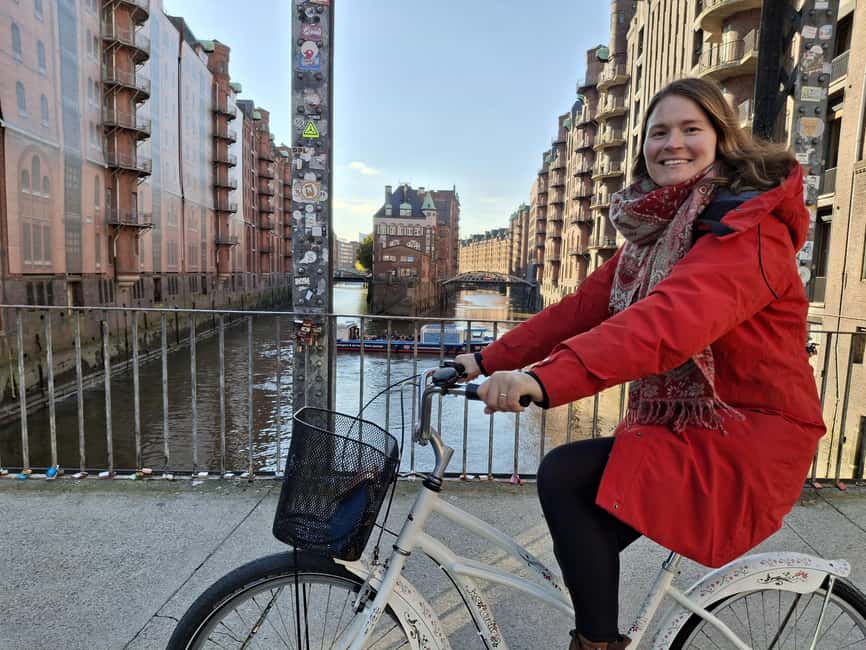 Hamburg: City Tour by Bike with Elbphilharmonie - Baumwall and the St. Pauli piers