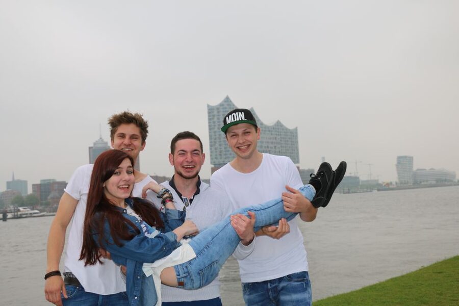 Hamburg: Elbphilharmonie Plaza Guided Tour - Why the Elbphilharmonie Plaza is worth your hour