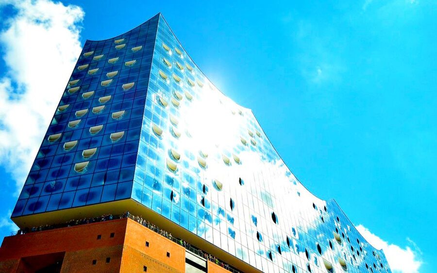 Hamburg: Elbphilharmonie Plaza, Highlights & Surroundings - Why this one-hour Hamburg tour works