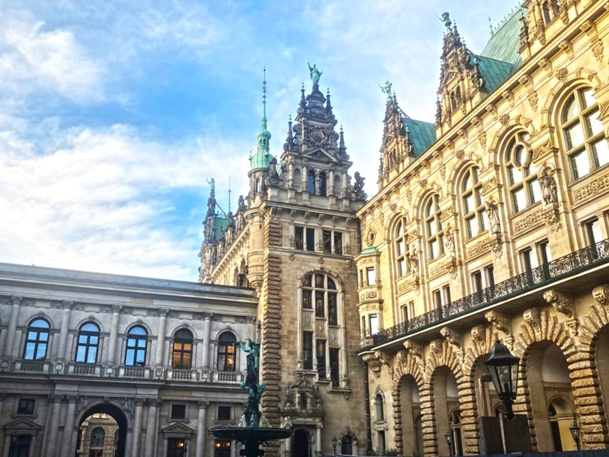 Hamburg: Guided Walking Tour in Danish - Finishing at the Elbphilharmonie