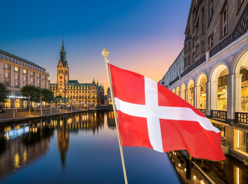 Hamburg: Guided Walking Tour in Danish - Starting at Jungfernstieg and the Townhall